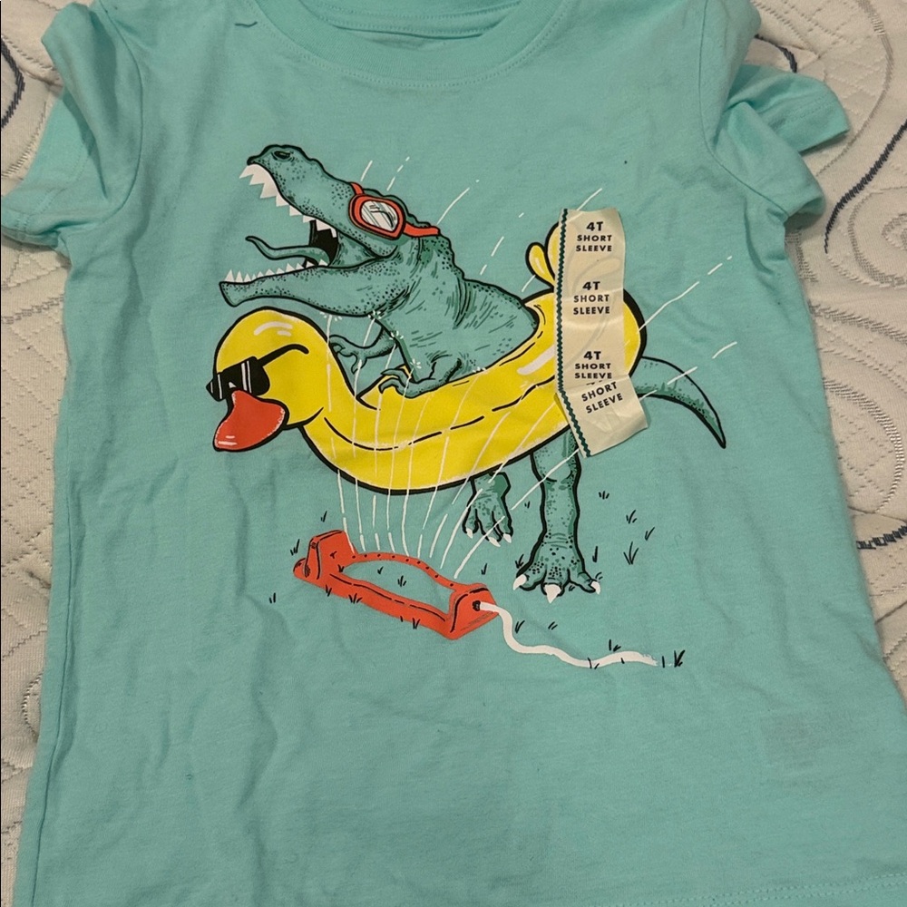 Lot of 4T
graphic tees all brand new - Picture 5 of 7